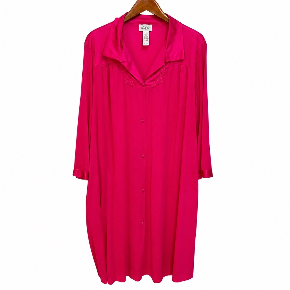 Vanity Fair Pink Nylon Button Front Nightgown Embroidered 3/4 Sleeve XL 8-31-807